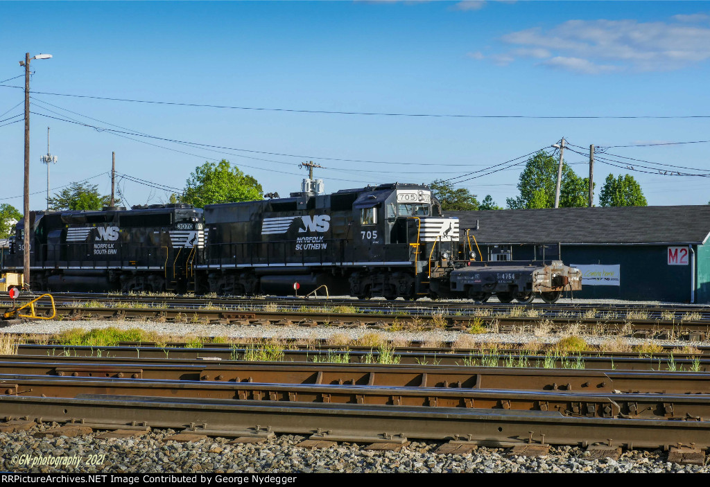 NS 705